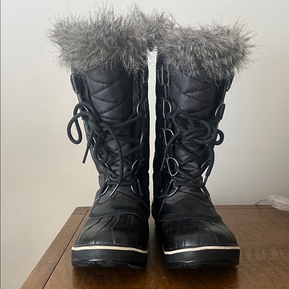 Sorel Black and Gray Fur-Trimmed Winter Boots